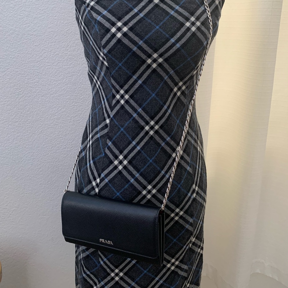 ❤️❤️SOLD❤️❤️PRADA saffiano wallet on chain crossbody/clutch bag - Picture 11 of 13